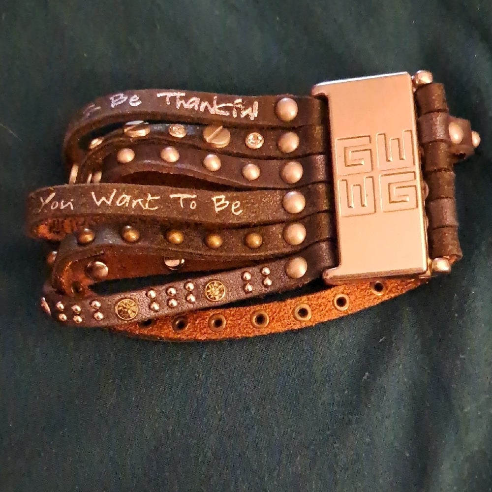 Vintage GOODWORK Makes A Difference Black Leather With Silver Writing Bracelet